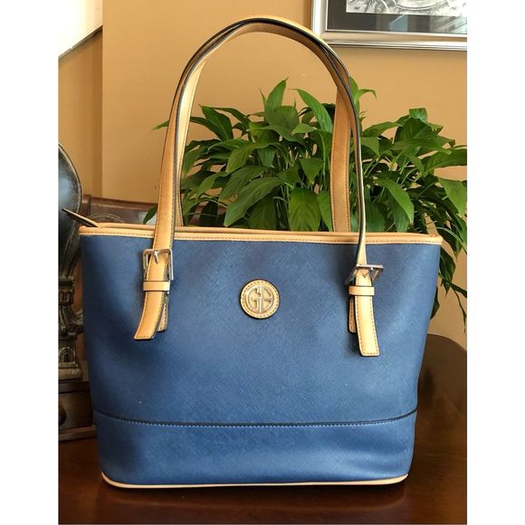 Giani Bernini Handbags - GIANI BERNINI - Navy Blue Faux Leather Tote/Shoulder Bag w/Tan Trim. PRISTINE!